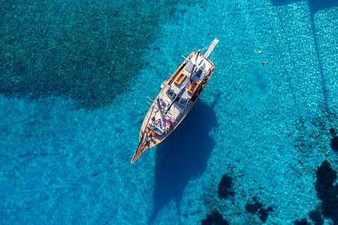 Mykonos Half-Day swimming to Delos and Rhenia- Starts at 13:30