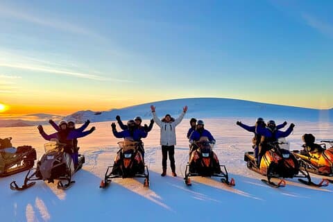 Snowmobiling aus Husafell