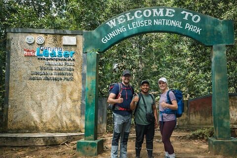 10 Days North Sumatra Nature Tour in Rainforest and Lake Toba