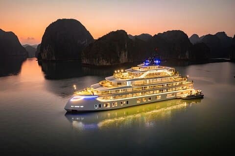 Croisière d'une nuit sur les Tulipes au départ de Hanoi Ha Long et Lan Ha Bay