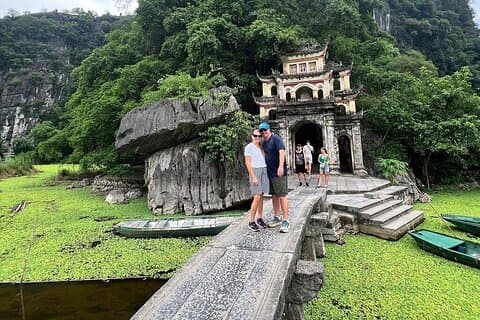 Hanoi: Luxury Private Day Trip to Trang An, Bich Dong & Mua Caves