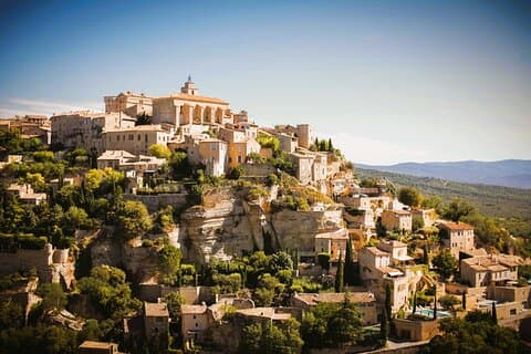 Gordes Roussillon and Fontaine de Vaucluse day trip