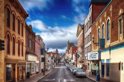 Walking Tour of Historic Staunton: Architecture and Stories