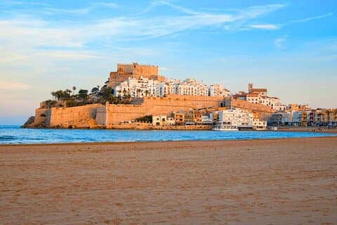 Vanuit Valencia: Dagtrip naar Peniscola, (Stad, Kasteel & Strand)