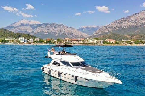 Antalya privata lyxiga båtturer med lunch