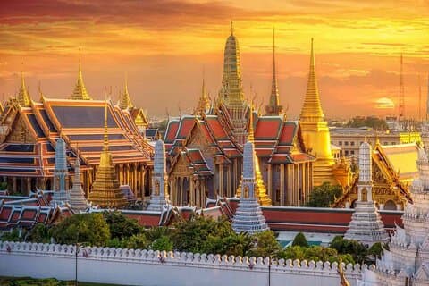 Wat Phra Kaew and the Grand Palace Guided Tour