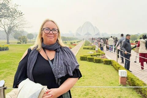 Private Half-Day Old or New Delhi City Tour by Car