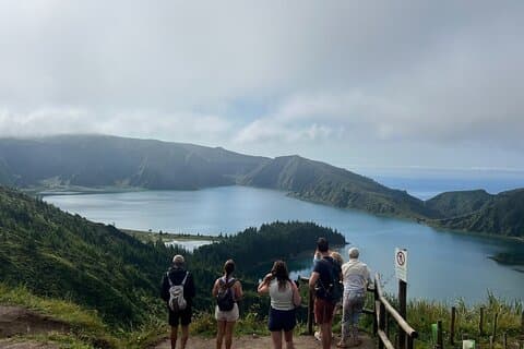 Private halbtägige Lagoa do Fogo Tour