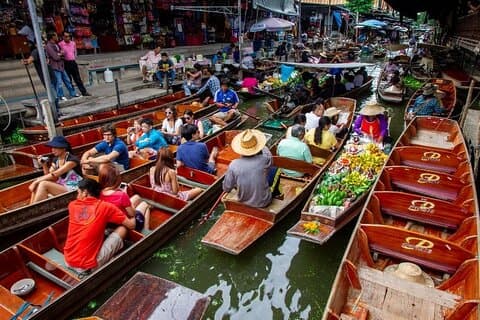 Bangkok: Private SUV Tour — Railway Market, Floating Market