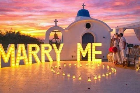 Proposal in Santorini