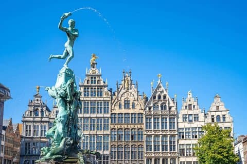 Hello Antwerp : Private 2 - Passeggiata introduttiva di un'ora in città con Guida Locale