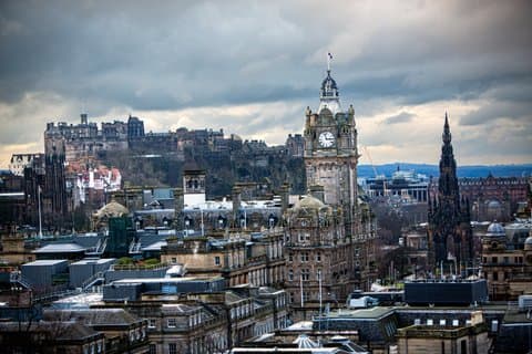 Edinburgh Kleingruppenrundgang Max 6 Gäste