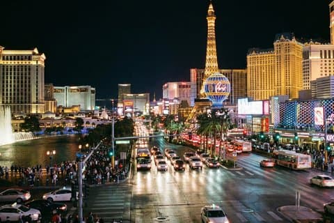 Scopri i luoghi nascosti di Las Vegas: il tuo tour autoguidato