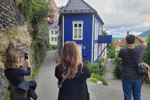 Bergen Photowalk - With local photographer