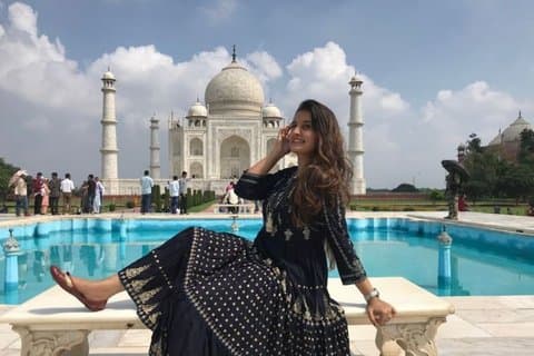 All Inclusive Taj Mahal Skip the Line Same Day Tour From Delhi