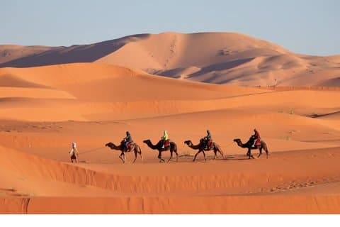 Voyage au Sahara Premium de 3 jours – Vallée du Dadès et camp de Merzouga