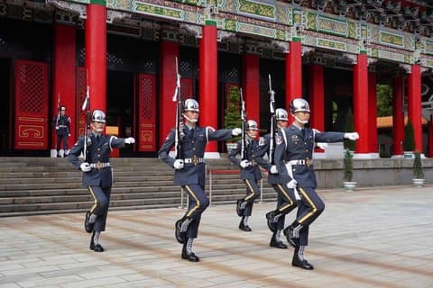 Escursione a terra a Taipei Vista mercato notturno e massaggi