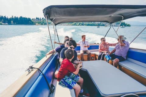 Day trip from Verona to Lake Garda Lazise and Sirmione