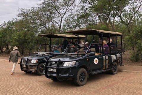 Hluhluwe Imfolozi Big 5 Safari Day Activity from Richards Bay