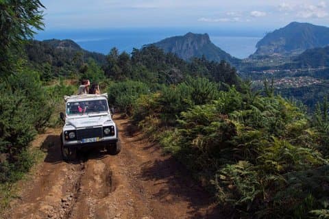Madeira Combo Tour : Levada Walk & Jeep Safari