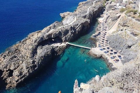 Desde Rethymno : Tour privado por el desfiladero de Kourtaliotiko & Kalypso Village