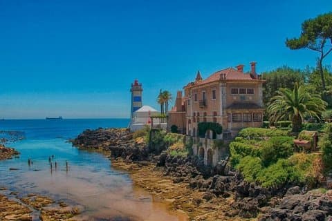 Tuk-Tuk Romantic Tour of Cascais Coast
