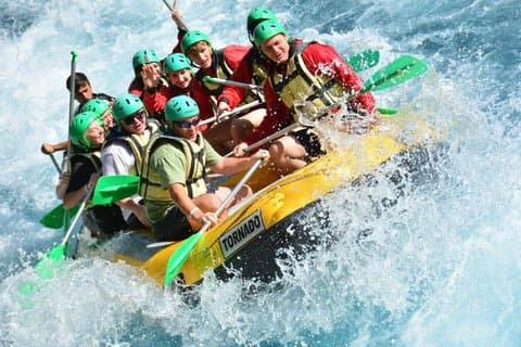 Alanya 4-i-1 Rafting med Zipline og Offroad Kombinationstur
