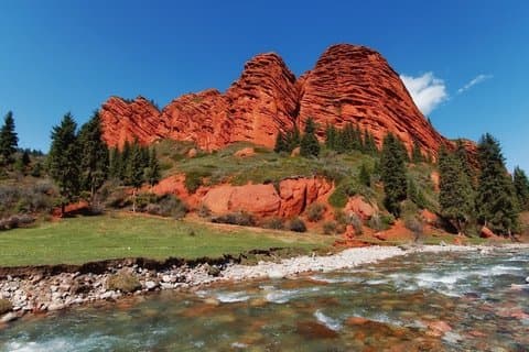 7 días de aventura alrededor del lago Issyk Kul
