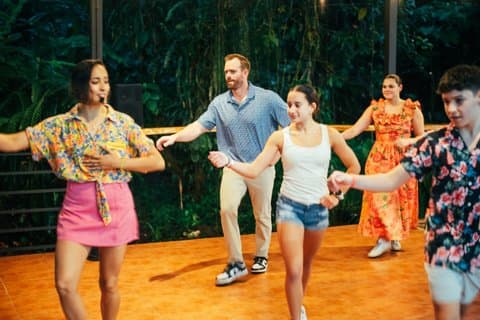 Cours de danse latine à La Fortuna Arenal avec boissons incluses