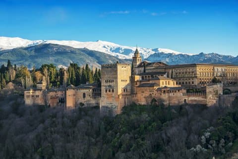 L'Alhambra dans vos oreilles : une expérience sonore.