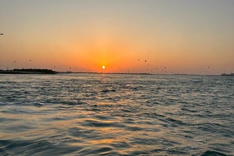 Private Sunset Cruise im Al Bateen Abu Dhabi
