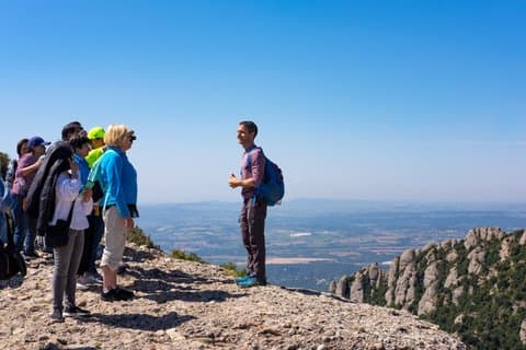 Montserrat Halber Tag mit Seilbahn und einfacher Wanderung von Barcelona