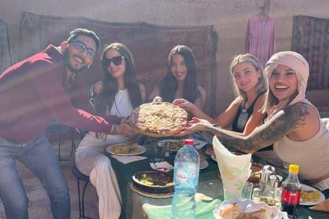 Van Fes naar Marrakech via Merzouga met Camel/Jeep of Quad