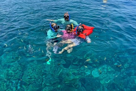 Private Roatan Reef snorkeling e West Bay Beach Day