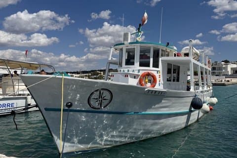 Tour of the Two Seas to discover the caves of S. M. of Leuca
