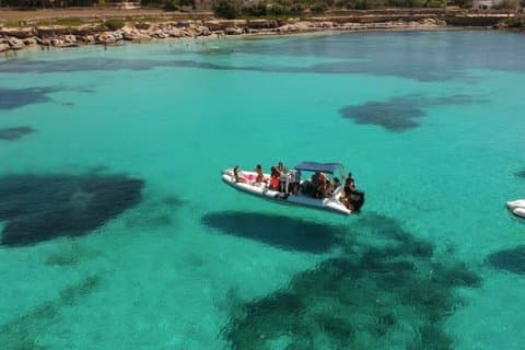 Private Tour of the Egadi Islands: Favignana and Levanzo with Lunch