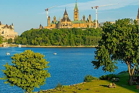 YOW Ottawa Airport Transfer Service 1 Hour