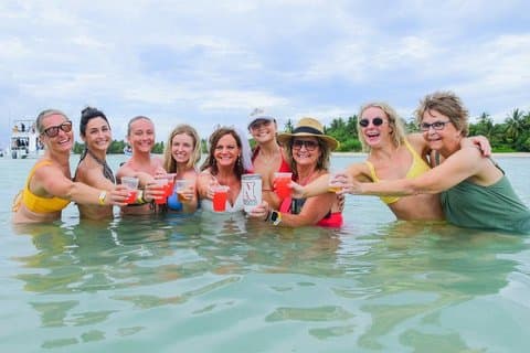 Katamaran Boot Private Exklusive Party und Feiern