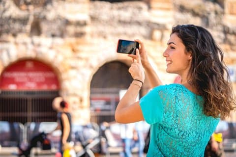 Verona Rundgang mit Audioguide auf dem Smartphone