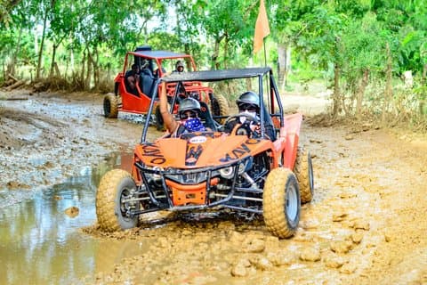 Rundtur i Punta Cana med besök i grottan och Macao-stranden