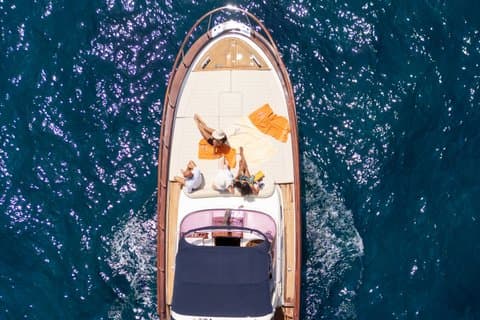 Privéexcursie naar het eiland Ischia op Gozzo Fratelli Aprea 32