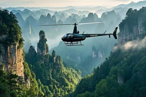 Tour en helicóptero privado por Zhangjiajie para explorar el mundo real de los Avatares