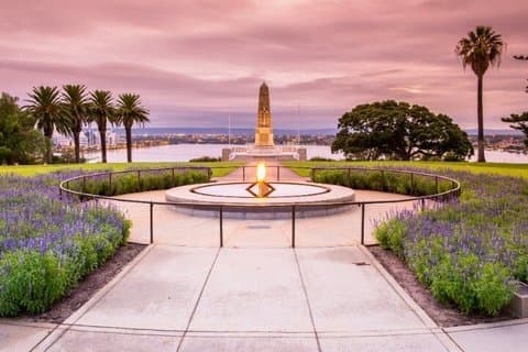 Perth Forest to Foreshore Self Guided Walking Tour with an APP