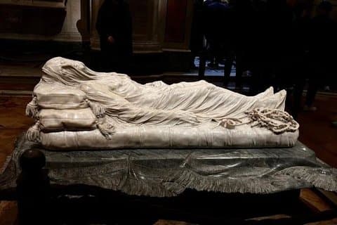 3 Hours Walking Tour: Best of Naples & Veiled Christ