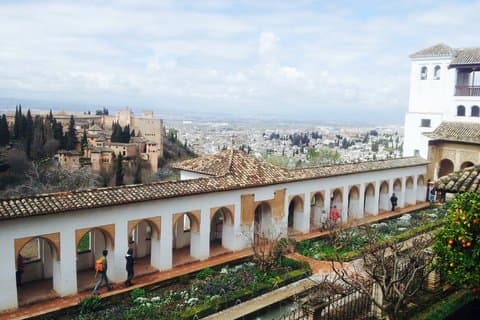 Alcazaba og Generalife i Alhambra med audioguide