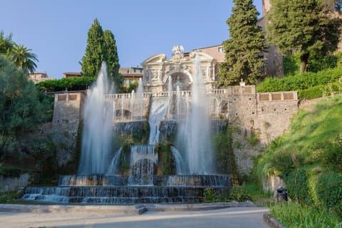 Tour privato a terra: giardini e catacombe di Tivoli da Civitavecchia