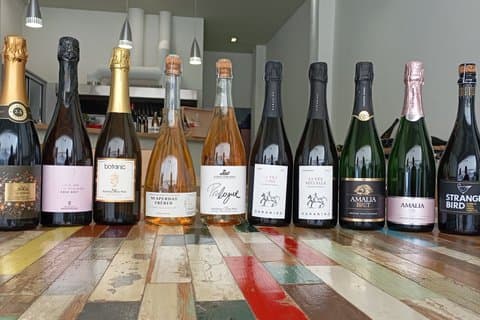 Wine tasting with Lunch: The sparkling wines of Greece