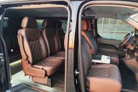 Private Transportation SP–Santos–Guarujá | Minivan Premium 7 Pax