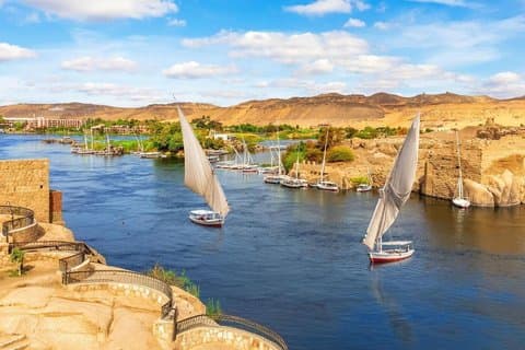 Coucher de soleil Voile sur le Nil par Felucca from Louxor Hotels