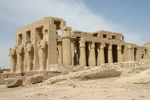 Tombes van de Westelijke Jordaanoever, Ramesseum & Medinet Habu Tempels